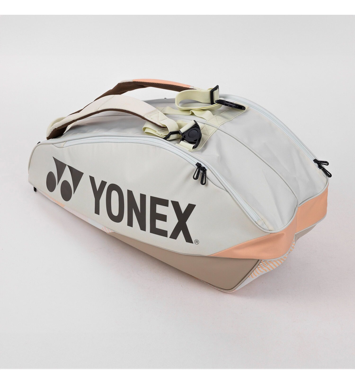 Чехол Yonex BAG92426 Pro Tournament Bag 6 pcs Sand Beige