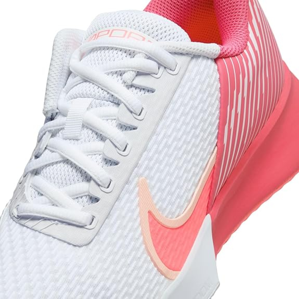 Кросівки жіночі Nike ZOOM VAPOR PRO 2 HC white/pink DR6192-107 Кросівки жіночі Nike ZOOM VAPOR PRO 2 HC white/pink DR6192-107