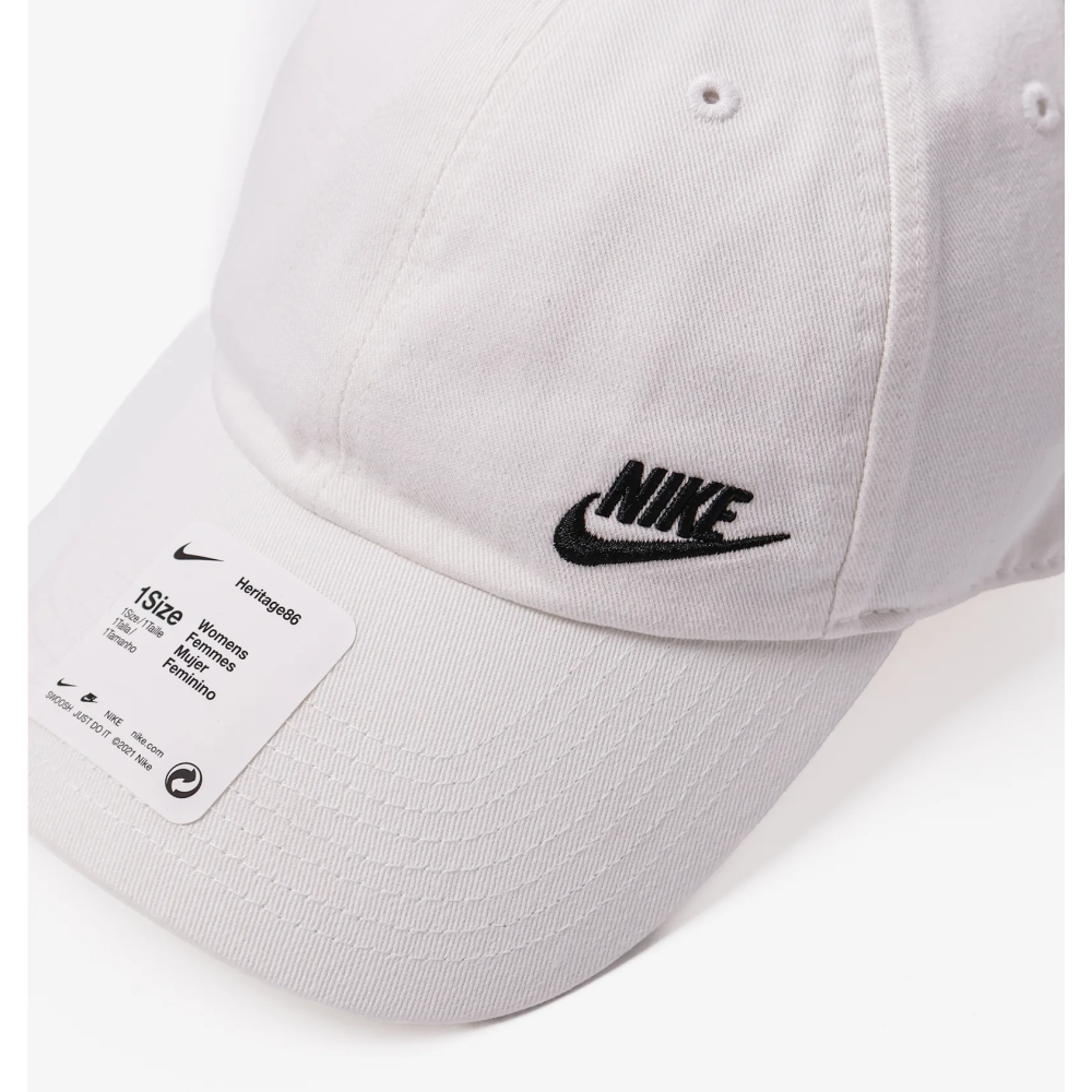 Кепка Nike W NSW H86 FUTURA CLASSIC CAP білий AO8662-101 Кепка Nike W NSW H86 FUTURA CLASSIC CAP білий AO8662-101