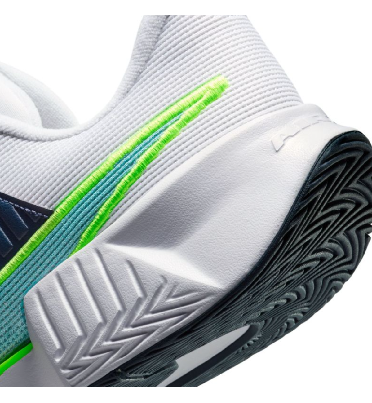 Кроссовки мужские Nike Zoom GP Challenge Pro