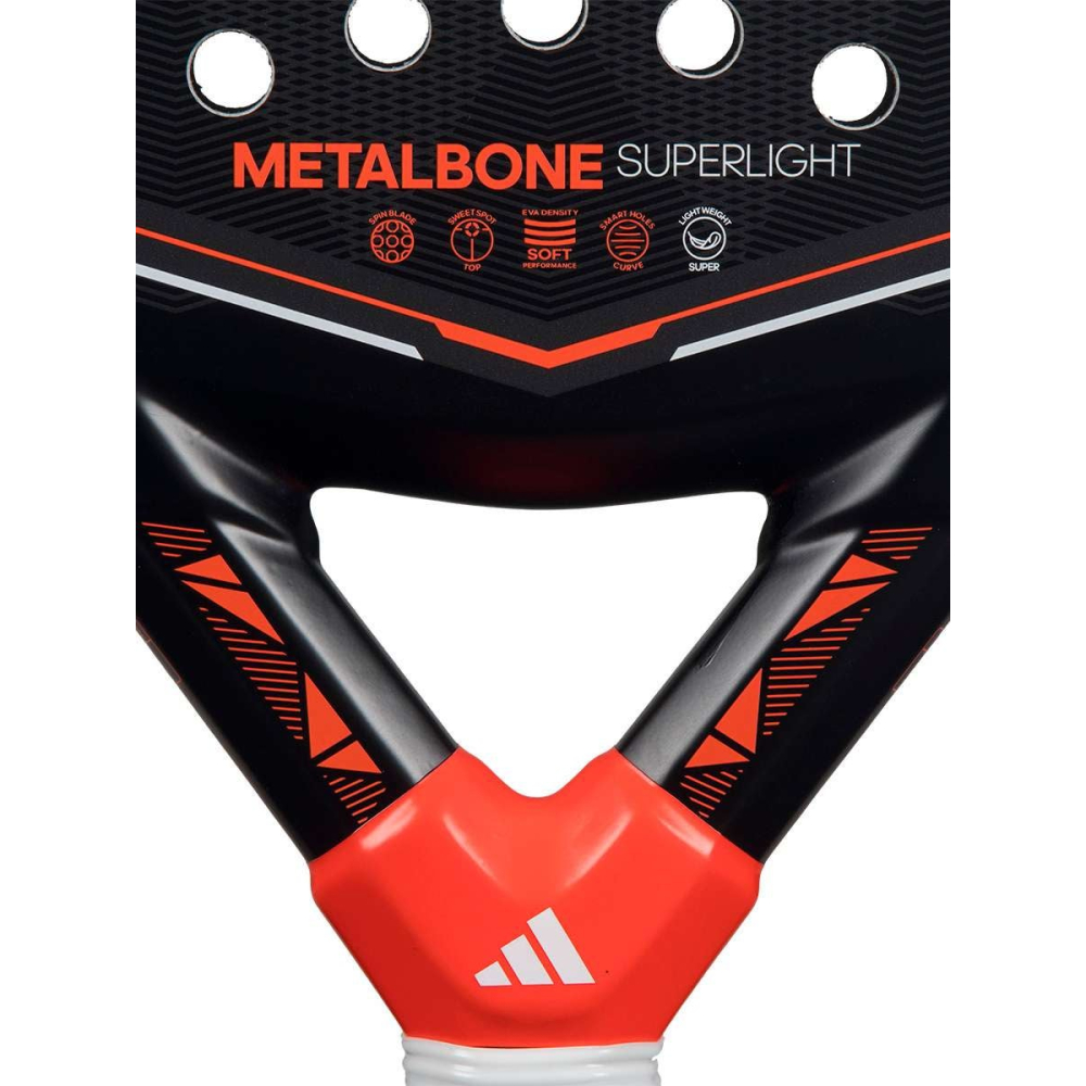 Ракетка падел Adidas Metalbone Superlight 2026 KL2626 Ракетка падел Adidas Metalbone Superlight 2026 KL2626
