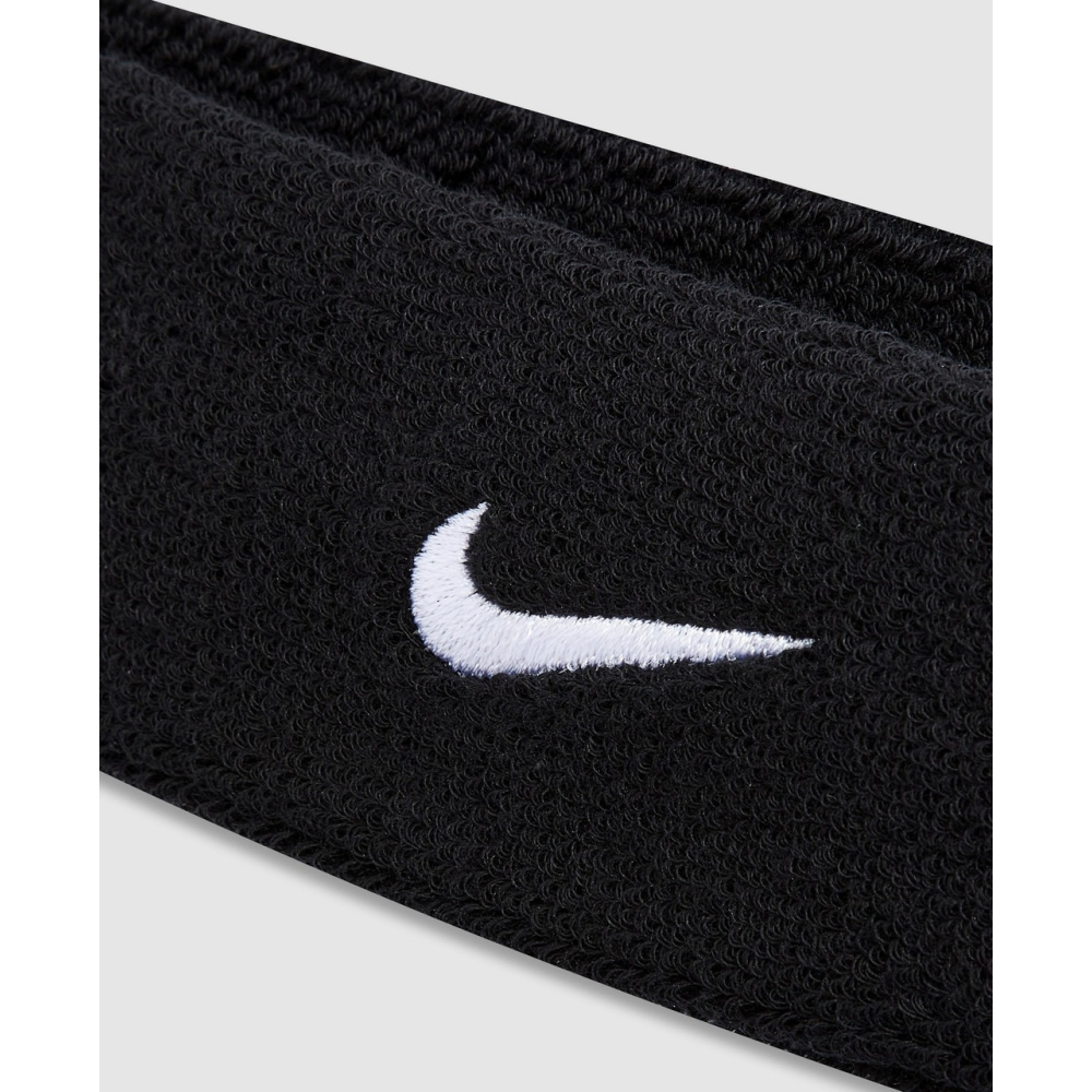 Повязка NIKE SWOOSH HEADBAND BLACK/WHITE OSFM N.NN.07.010.OS Повязка NIKE SWOOSH HEADBAND BLACK/WHITE OSFM N.NN.07.010.OS