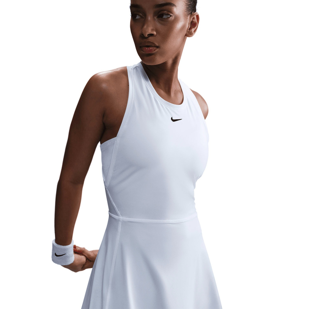 Платье Nike Victory Dress White FQ1780-100 Платье Nike Victory Dress White FQ1780-100