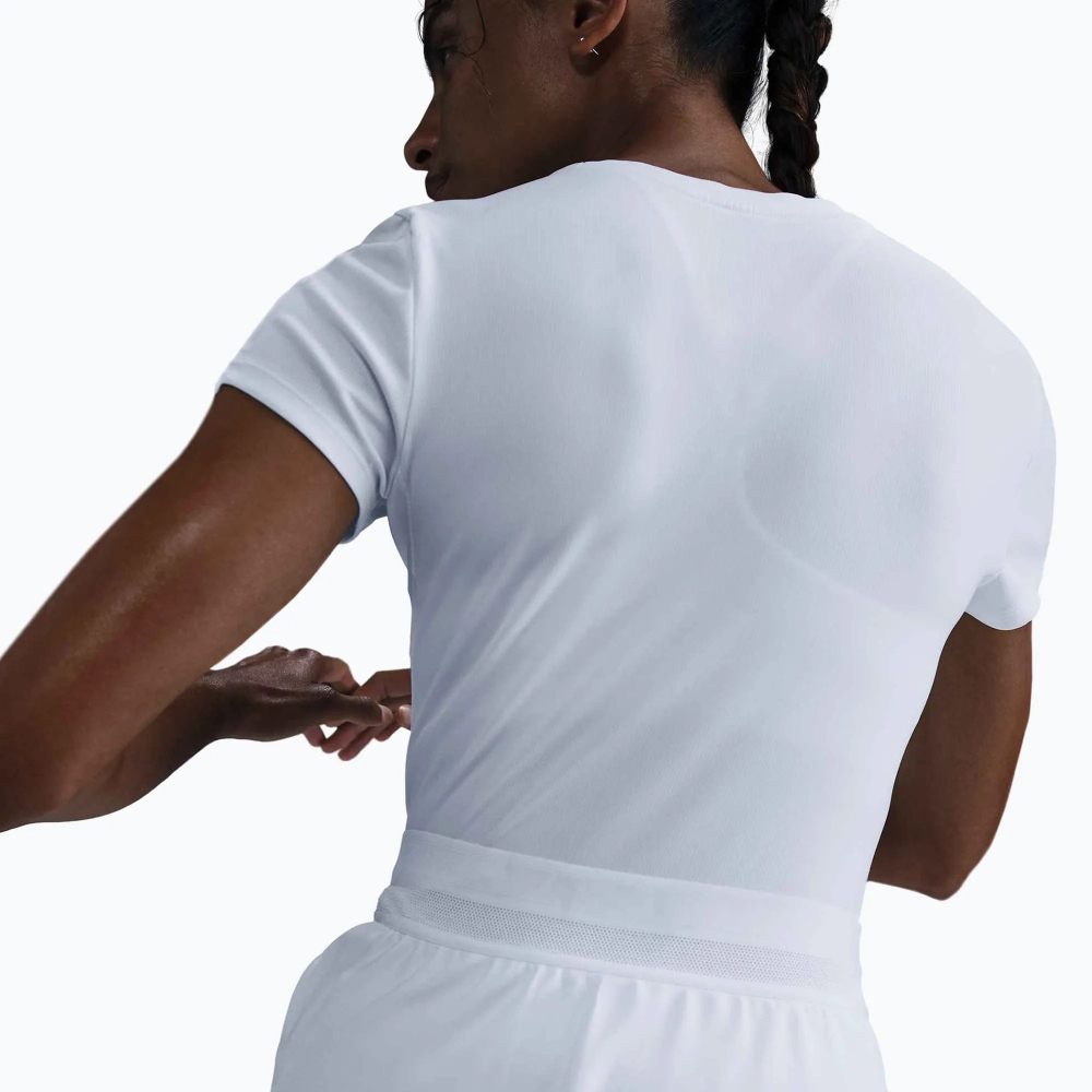 Футболка тенісна Nike Dri-Fit ADVTG SS Top White HQ2994-100 Футболка тенісна Nike Dri-Fit ADVTG SS Top White HQ2994-100