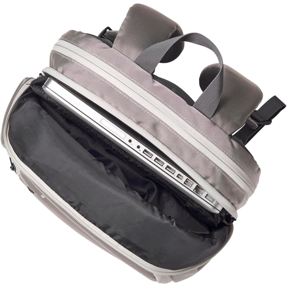 Рюкзак Wilson Tour Tennis Backpack Stone WR8022201001 Рюкзак Wilson Tour Tennis Backpack Stone WR8022201001