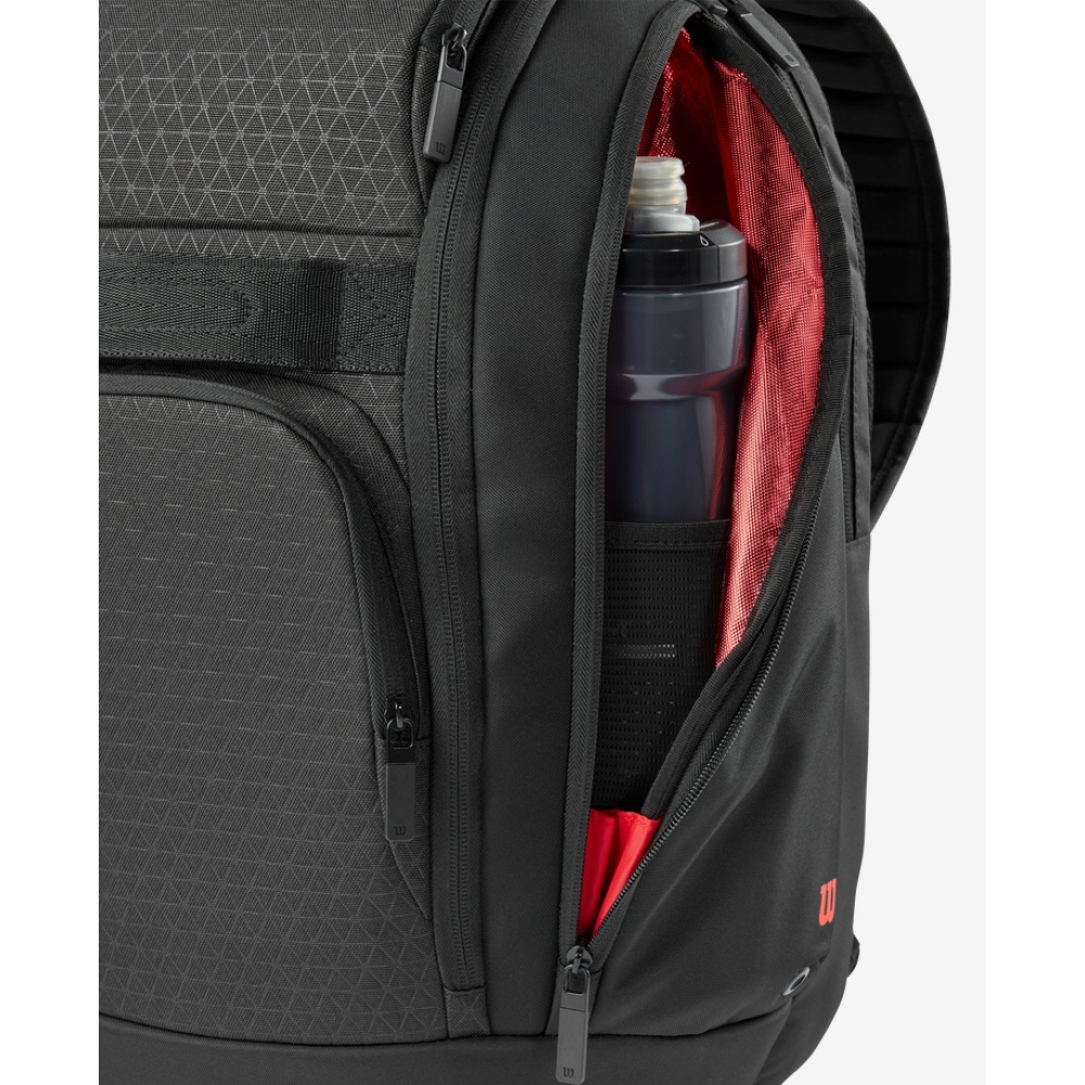 Рюкзак Wilson CLASH V3 BACKPACK BLACK/INFRARED WR8037901001 Рюкзак Wilson CLASH V3 BACKPACK BLACK/INFRARED WR8037901001